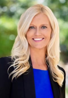 Brandi Luedtke | Nellie Health Online Therapy Ontario Canada US