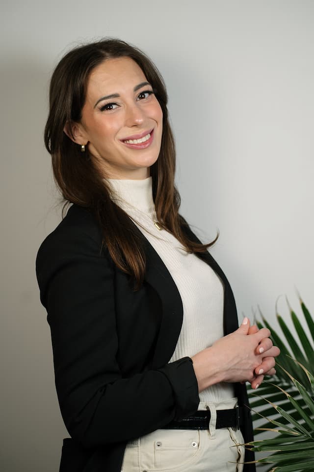 Arielle Cohen Gould | Nellie Health Online Therapy Ontario Canada US